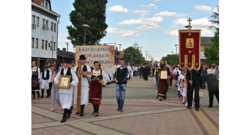 Mošti Svete Majke Angeline u hramovima pećinačke opštine